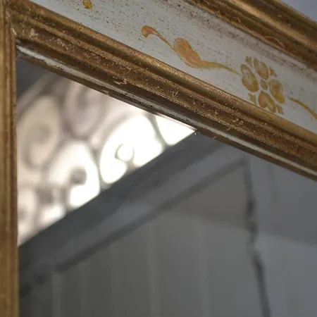 Vintage Apartment *